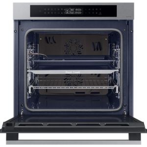 101367375_4070808310