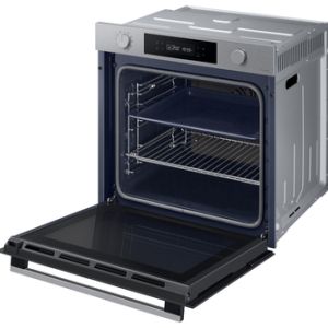 101367386_5693738470