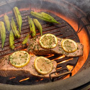 107056000_7367112253