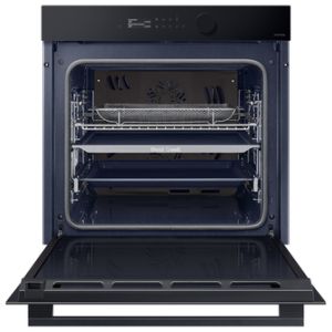 101367378_7151619056