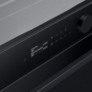 101367378_9677102070