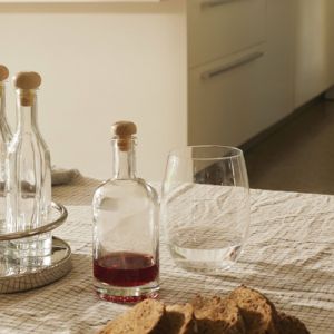 100863233_2138879224