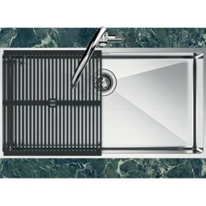 28d8cbae6a4e22bee723bfb731a2e5046fb82a07