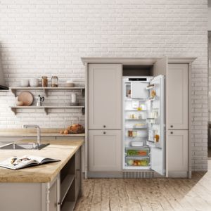 7b761ed450478c4e0b4dafd959bc03eb