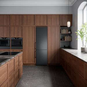 101260985_3793007312