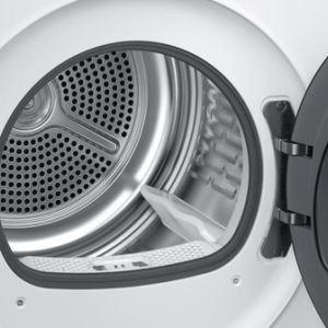 106825606_7657819203