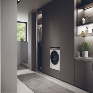 101411250_4670922287