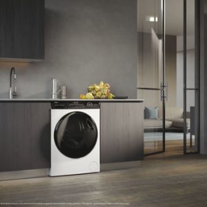 106168650_4090543290