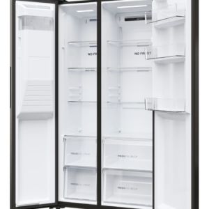 100718490_3779017044