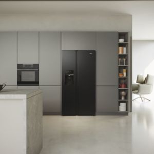 100718490_4836532731