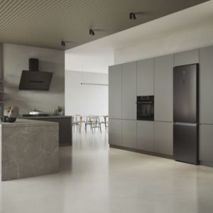 101667151_8578985370