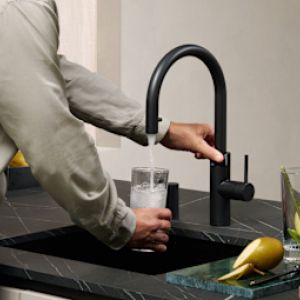 aa88f522051cec5baa6c4dc098a0655d66713756