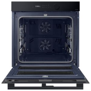 101367370_4267268130