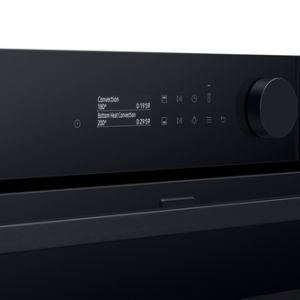 101367370_5196497747