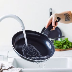 9db8351cee03d1da44baf76914813f57f4787348