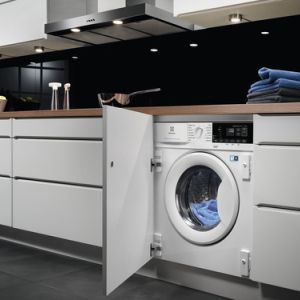 e70cb8fbb8864b8744aac8ad732a7d5d927d7ab3