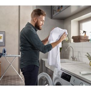 c9c7421e2f0ceb253dcf2f8ab2f7d52f31d78a6a