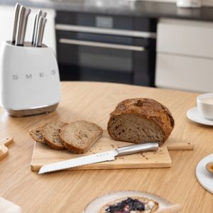 b4319e08047a8ccaaa5b3a31fe4f4a4de5b618de