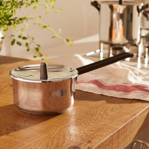 100862891_4863923879