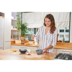 108725414_3118005451