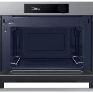 101367373_5850399533