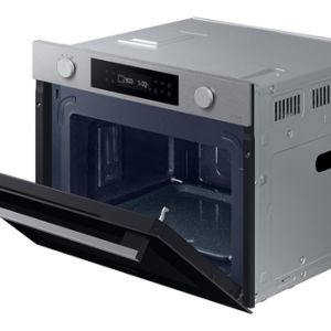 101367385_3178122947