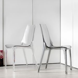 107728629_1976226624