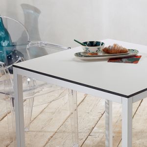 107728434_1403054701