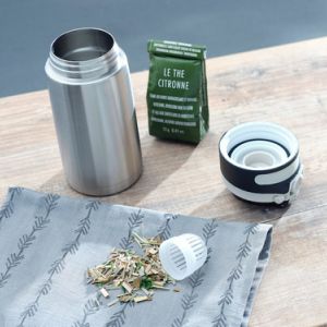 101929546_5435641198