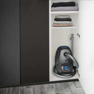 100406191_6883835746