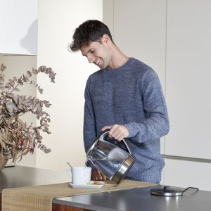 104991883_4736138973