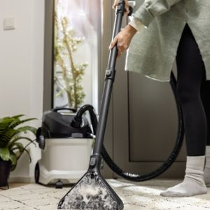 e08c9feb98b6ac0b21eb344ac837c7b9c0a1d666