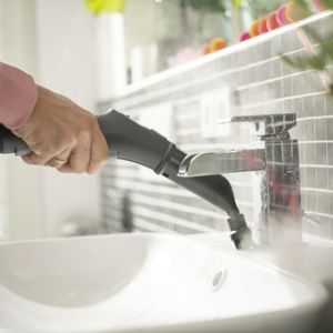 e131f7cf5818d280d4b6324a699e5bce