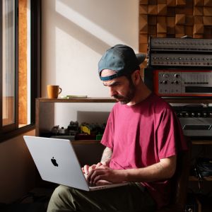 108187085_0336438117